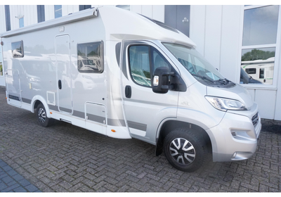 Carado T 67 DAKAIRCO/CAMERA/FIETSENDR
